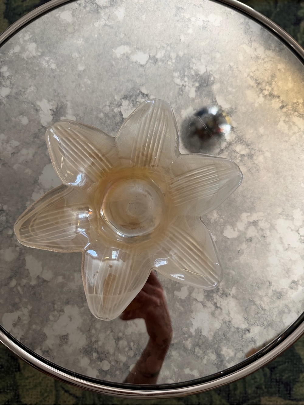 Vintage Creme Glass Flower Decorative Catchall Jewlery Tray / Ashtray